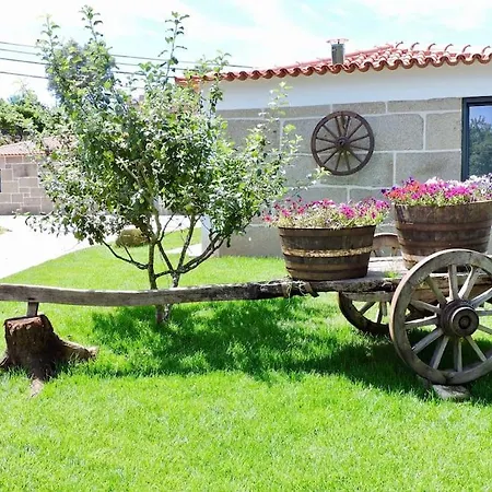Quinta Do Ribeirao Familiar Villa *